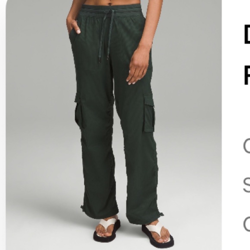 Dance Studio Relaxed Fit Mid Rise Cargo Pant